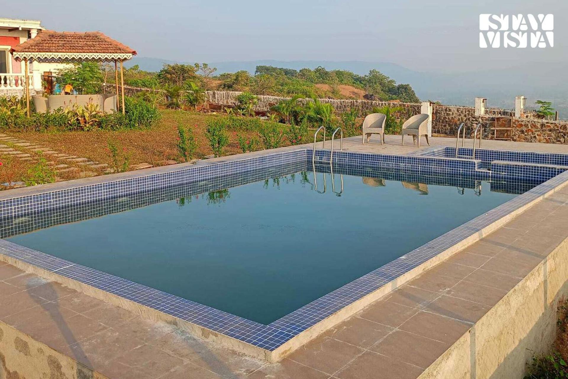 Stayvista'S Nirvana Villa - Sea & Mountain-View Retreat With Spacious Lawn & Indoor-Outdoor Activities Alibag Bagian luar foto